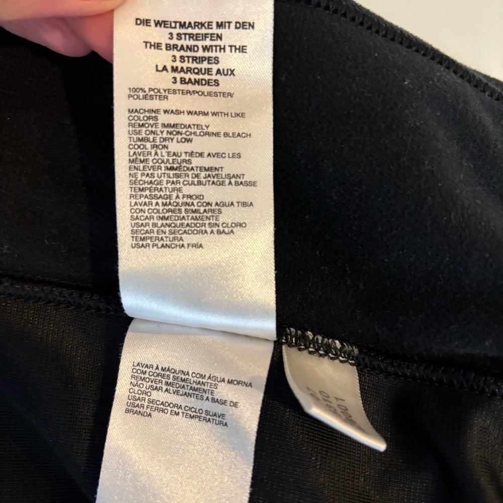 Adidas Bhutan full zip track jacket black white size women’s medium - Picture 9 of 14